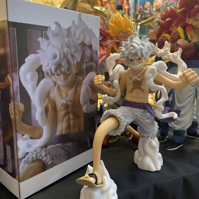 Bandai One Piece Running Nika  - Running Gear In Japan reseña y precio