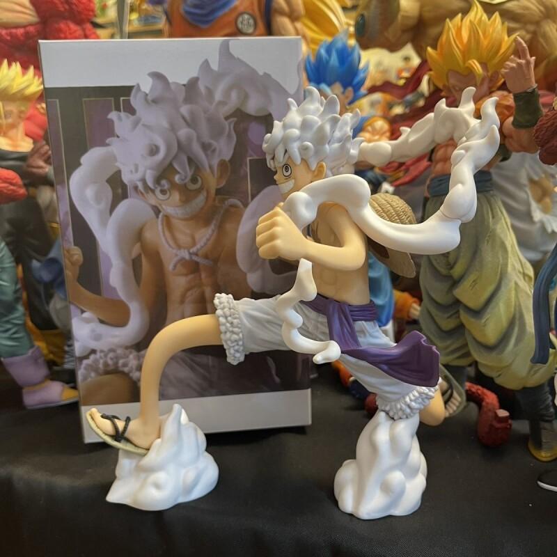 Bandai One Piece Running Nika  - Running Gear In Japan reseña y precio